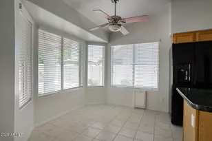 4302 E Rock Wren Rd, Phoenix, AZ 85044 - Photo 15