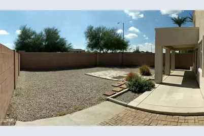 11439 W Ashley Chantil Drive, Surprise, AZ 85378 - Photo 15