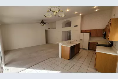 8529 W Joan De Arc Avenue, Peoria, AZ 85381 - Photo 5