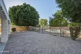 10306 E Juanita Ave, Mesa, AZ 85209 - Photo 27