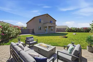 2825 S 103rd Dr, Tolleson, AZ 85353 - Photo 7