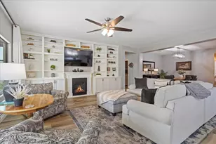 19135 W Colter St, Litchfield Park, AZ 85340 - Photo 3