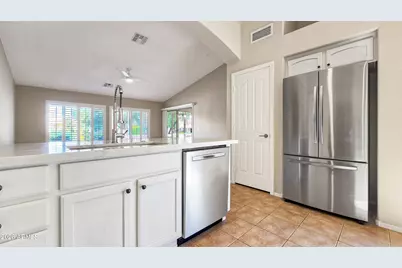 15690 W Earll Drive, Goodyear, AZ 85395 - Photo 13