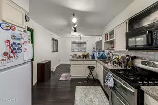 2932 W Townley Ave, Phoenix, AZ 85051 - Photo 11