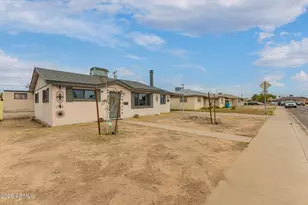 2932 W Townley Ave, Phoenix, AZ 85051 - Photo 3