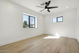 4348 E Mitchell Dr, Phoenix, AZ 85018 - Photo 25