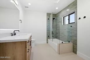 4348 E Mitchell Dr, Phoenix, AZ 85018 - Photo 27