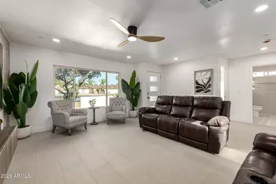 13010 N 48th Place, Scottsdale, AZ 85254 - Photo 5