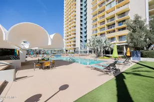 207 W Clarendon Ave, Phoenix, AZ 85013 - Photo 31