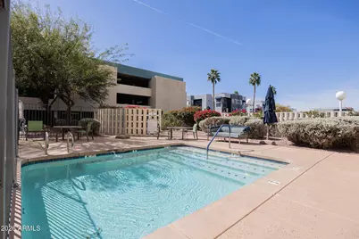 207 W Clarendon Avenue #B22, Phoenix, AZ 85013 - Photo 35