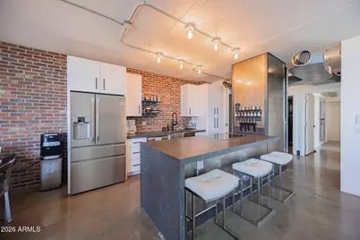 207 W Clarendon Avenue #B22, Phoenix, AZ 85013 - Photo 5