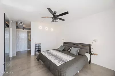 207 W Clarendon Avenue #B22, Phoenix, AZ 85013 - Photo 11