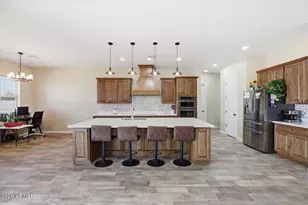 7124 S 257th Dr, Buckeye, AZ 85326 - Photo 7