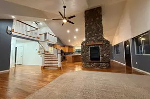 2185 Graphite Rd, Clay Springs, AZ 85923 - Photo 3