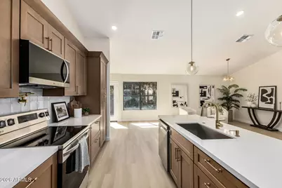 12617 S 39th Place, Phoenix, AZ 85044 - Photo 13