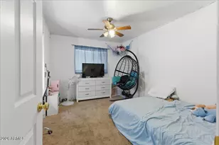 1923 N 44th Pl, Phoenix, AZ 85008 - Photo 13