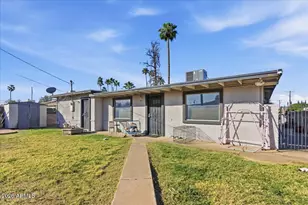 1923 N 44th Pl, Phoenix, AZ 85008 - Photo 23