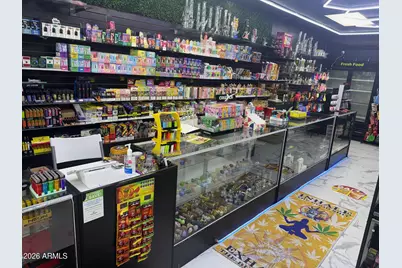 0000 W Xxxxxxxxxx Avenue, Glendale, AZ 85301 - Photo 1