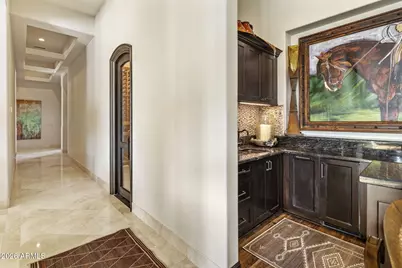 8111 N 62nd Place, Paradise Valley, AZ 85253 - Photo 15