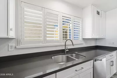 5352 S Country Club Way, Tempe, AZ 85283 - Photo 7