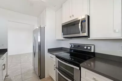 5352 S Country Club Way, Tempe, AZ 85283 - Photo 7