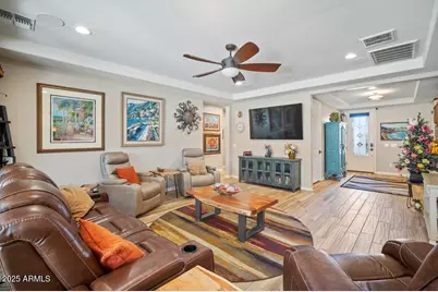 12512 W Lamar Court, Glendale, AZ 85307 - Photo 15