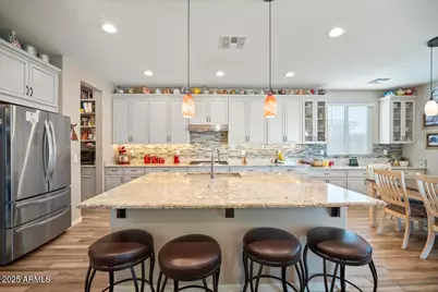 12512 W Lamar Court, Glendale, AZ 85307 - Photo 7