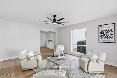 527 E Tam Oshanter Drive, Phoenix, AZ 85022 - Photo 17