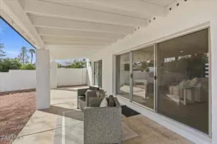 527 E Tam Oshanter Dr, Phoenix, AZ 85022 - Photo 31