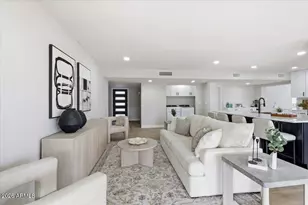 527 E Tam Oshanter Dr, Phoenix, AZ 85022 - Photo 13