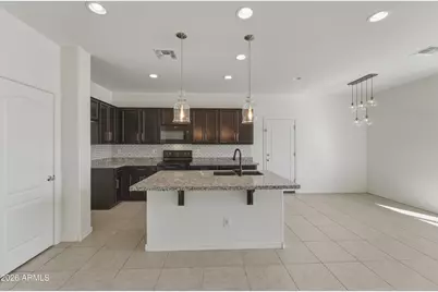 9827 E Kinetic Drive, Mesa, AZ 85212 - Photo 7