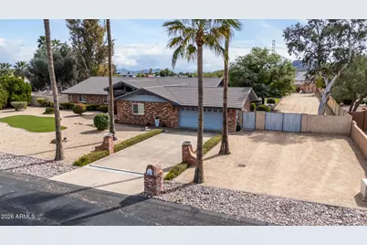 4933 W Fallen Leaf Lane, Glendale, AZ 85310 - Photo 45