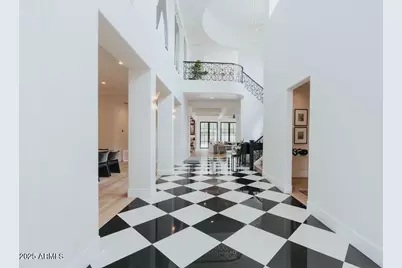 11745 N 99th Street, Scottsdale, AZ 85260 - Photo 9