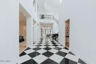 11745 N 99th St, Scottsdale, AZ 85260 - Photo 9