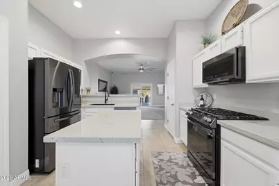 214 E Spur Avenue, Gilbert, AZ 85296 - Photo 29