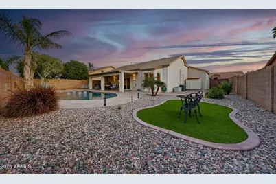 214 E Spur Avenue, Gilbert, AZ 85296 - Photo 11