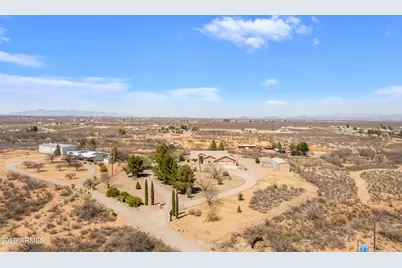 3000 S Pettit Lane, Sierra Vista, AZ 85650 - Photo 7