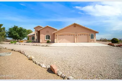 3000 S Pettit Lane, Sierra Vista, AZ 85650 - Photo 1