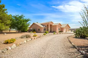 3000 S Pettit Ln, Sierra Vista, AZ 85650 - Photo 9