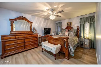 9728 W Briarwood Circle, Sun City, AZ 85351 - Photo 15