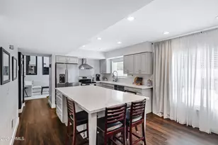 6739 W Topeka Dr, Glendale, AZ 85308 - Photo 7