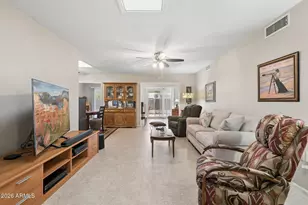 10520 W White Mountain Rd, Sun City, AZ 85351 - Photo 7