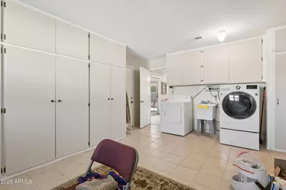 10520 W White Mountain Road, Sun City, AZ 85351 - Photo 29