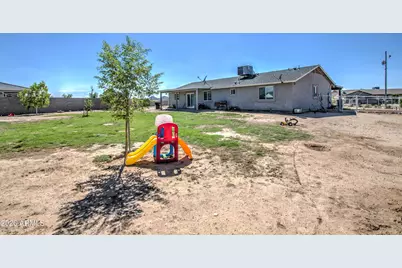 12117 S 204th Lane, Buckeye, AZ 85326 - Photo 37
