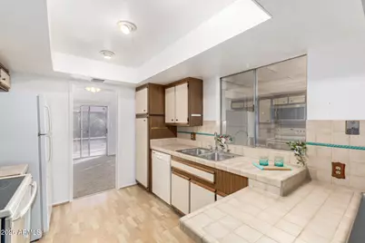 4901 E Magic Stone Drive, Phoenix, AZ 85044 - Photo 11