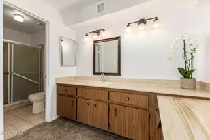 4901 E Magic Stone Dr, Phoenix, AZ 85044 - Photo 25