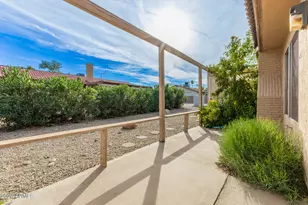 4901 E Magic Stone Dr, Phoenix, AZ 85044 - Photo 33