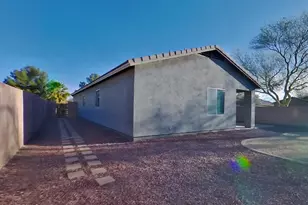 723 W Dana Dr, San Tan Valley, AZ 85143 - Photo 15