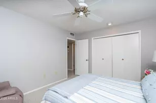 10007 W Pleasant Valley Rd, Sun City, AZ 85351 - Photo 11