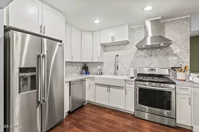 4414 E Montecito Avenue, Phoenix, AZ 85018 - Photo 11